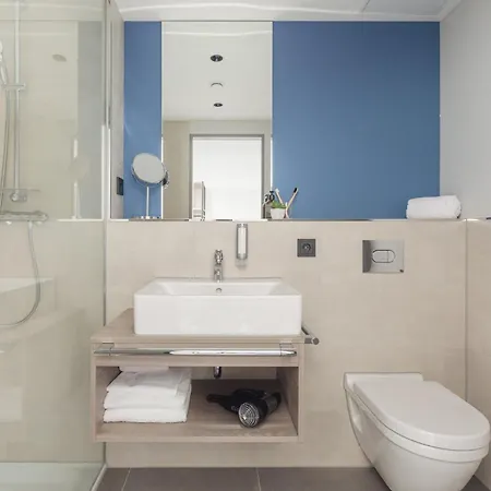 Garner Augsburg Nord By Ihg 4* 格斯特霍芬